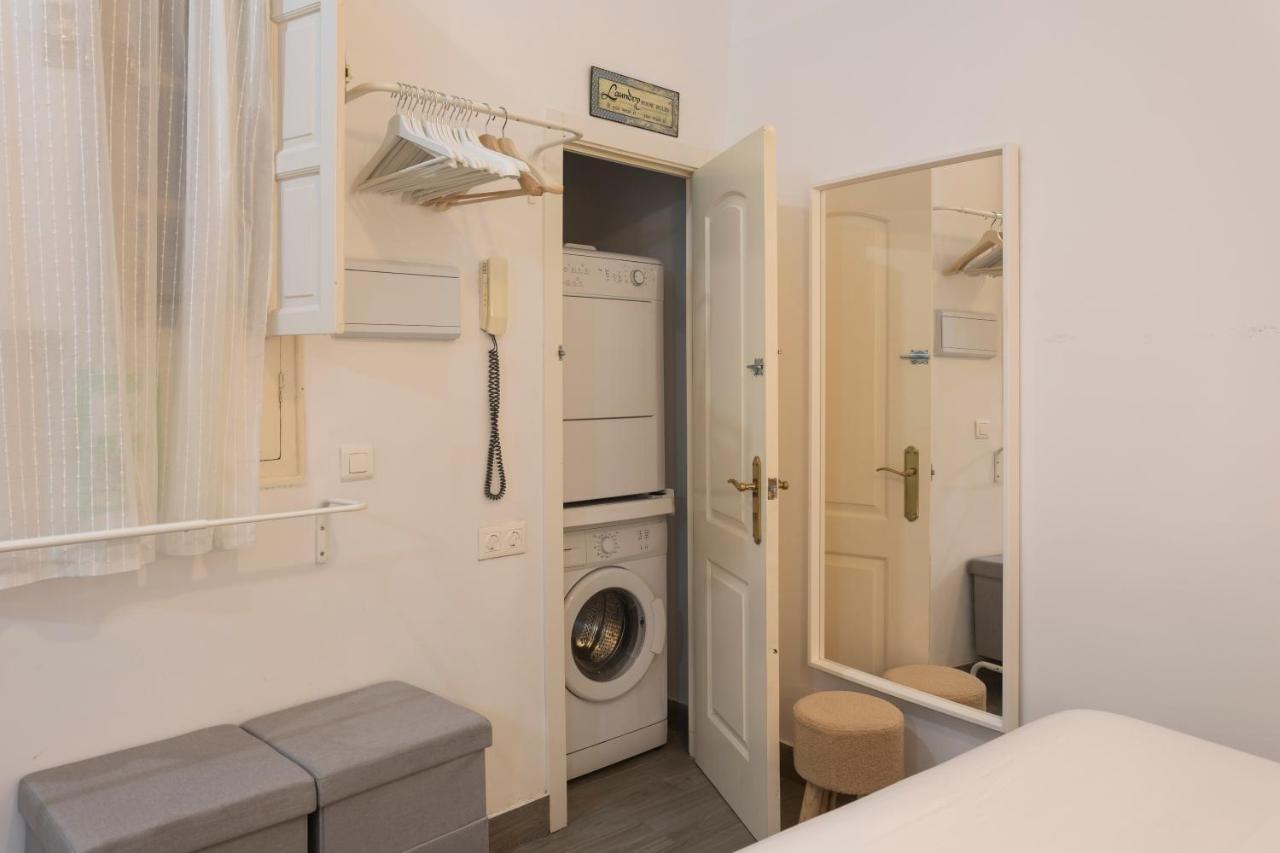 Santa Clara Urban Apartment II Seville Exterior photo